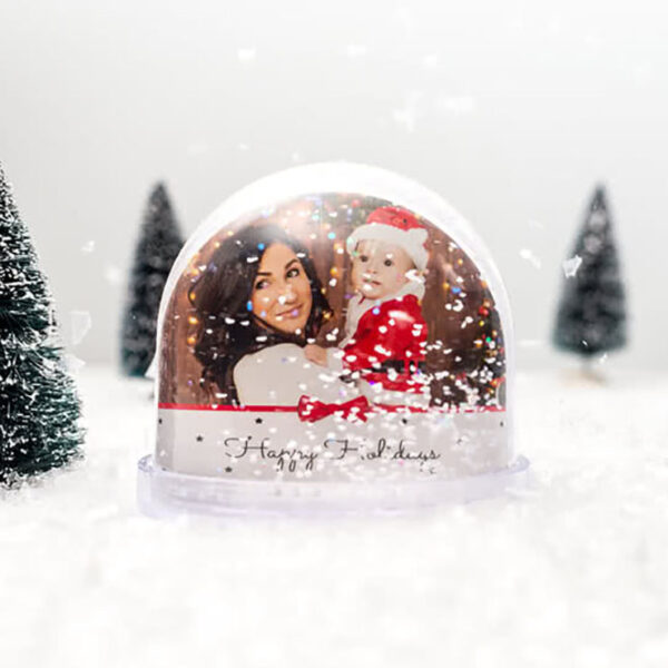 prosopopoiimenos glompos me xioni Προσωποποιημένος Γλόμπος με χιόνι MyAlbum