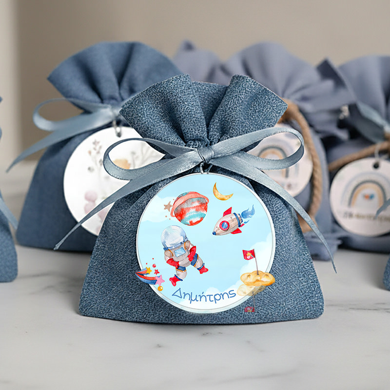 39mpomponieres baftisis myalbum wooden koritsi agori1080bob Astronaut